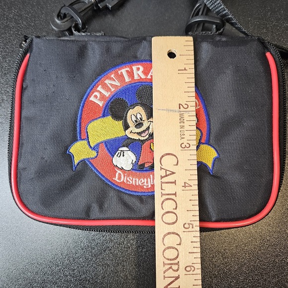 Disneyland Resort Pin Trading Bag Mickey Mouse Adjustable Strap Collector - Picture 7 of 7